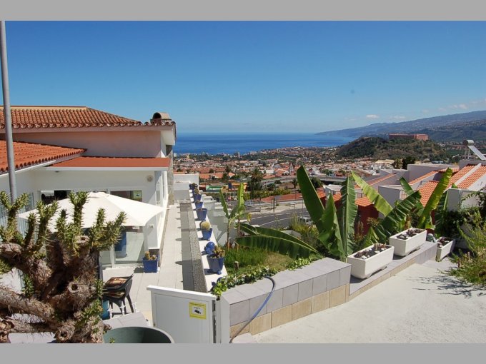 Villa for sale in Zamora Alta, Tenerife property, V05623